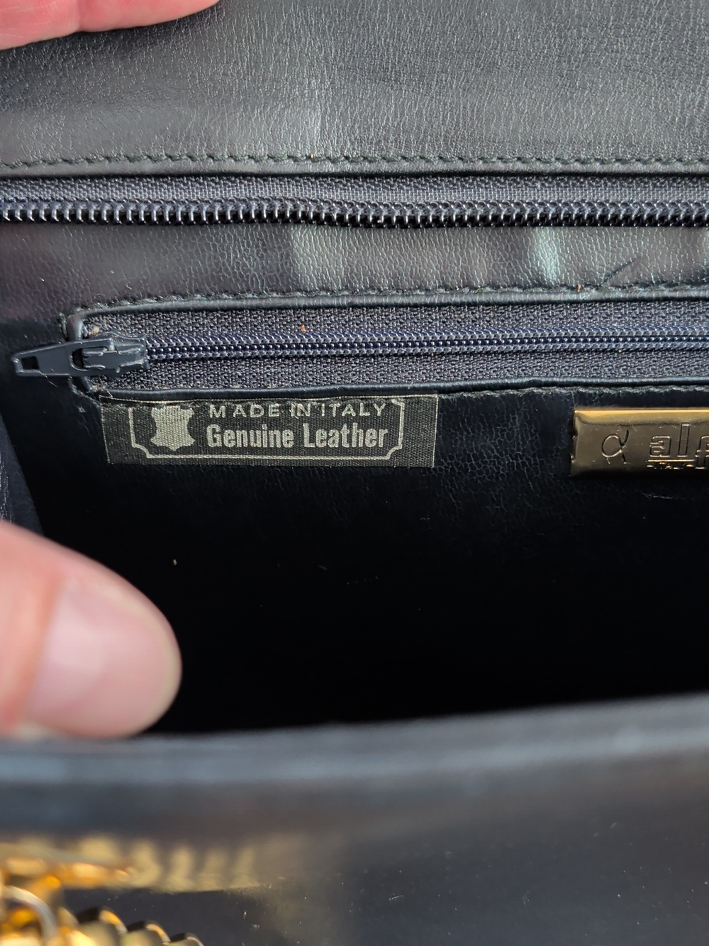 Alfa Italy Leather Hand Bag - Picture 8 of 15